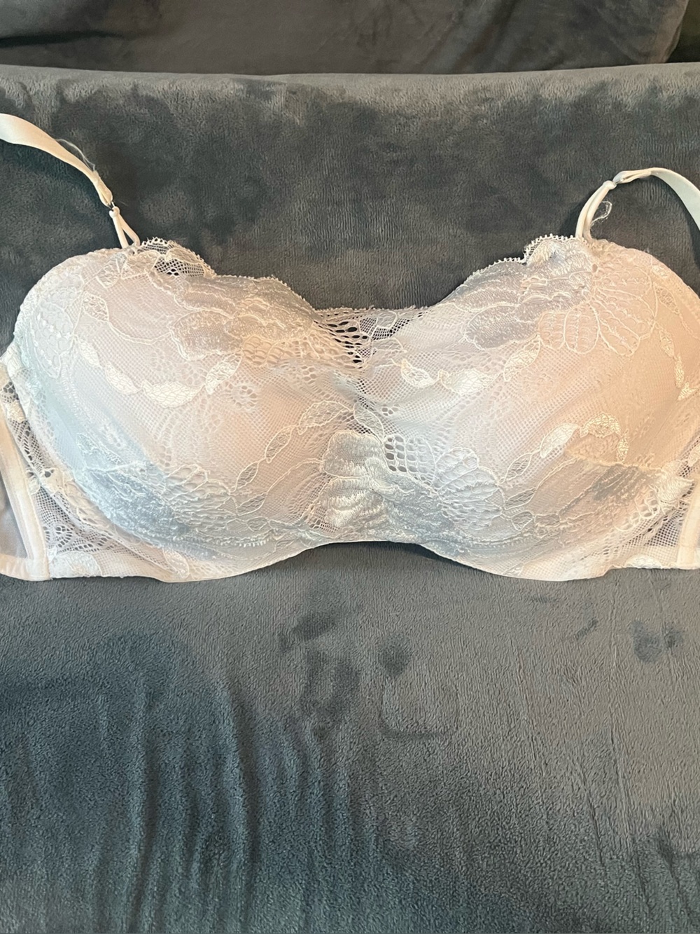 Natori Lace Overlay Cleavage-Covering Cami Bandeau Bra